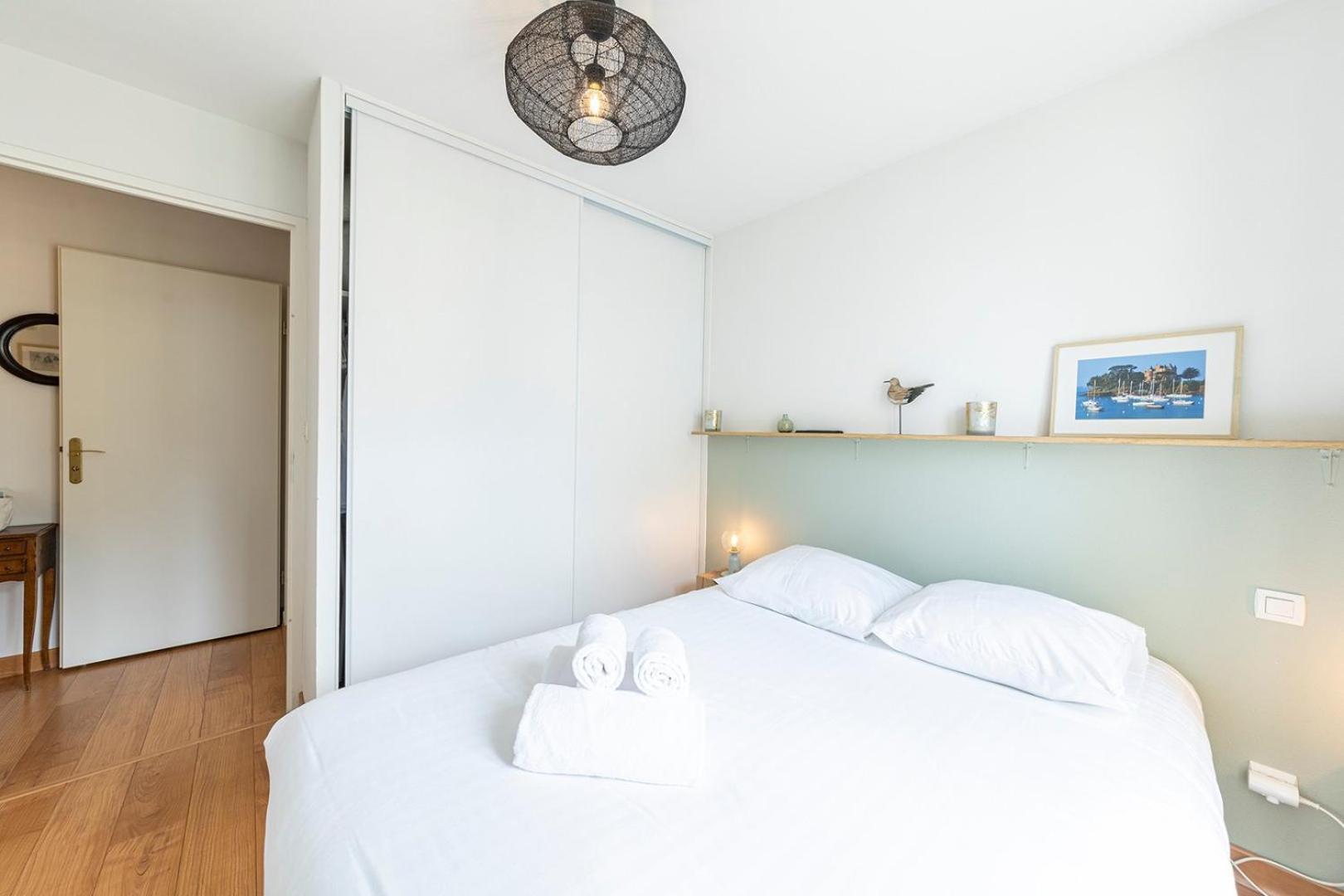 Апартаменты Ty Azur, Charmant 2 Pieces Avec Balcon Динар Экстерьер фото